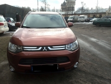 MITSUBISHI Outlander MITSUBISHI Outlander