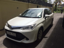 TOYOTA Toyota Axio Hyrbrid 