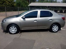 RENAULT Logan